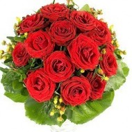 12 roses bouquet