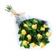 One dozen yellow roses bouquet